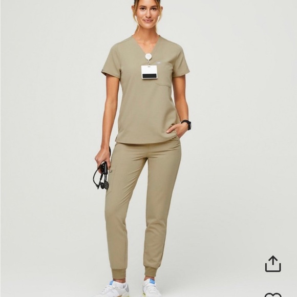 Figs Pants - Figs scrub and pants size M new with tags